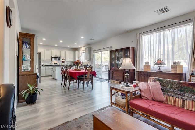 3764 Prairie Orchid Avenue, North Las Vegas, NV 89081