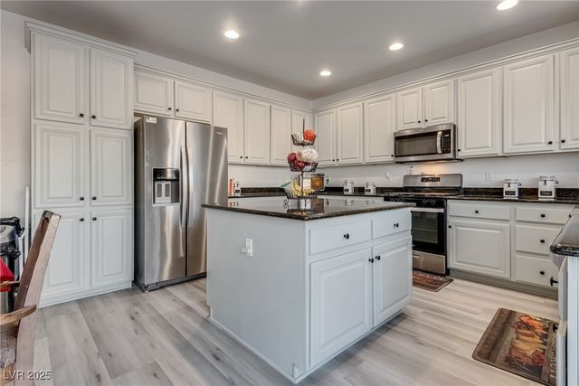 3764 Prairie Orchid Avenue, North Las Vegas, NV 89081