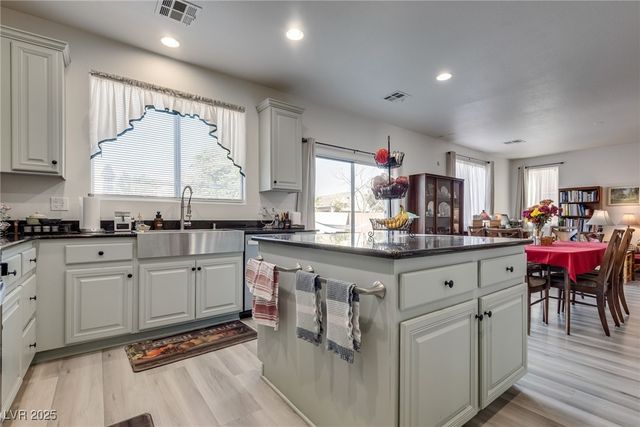 3764 Prairie Orchid Avenue, North Las Vegas, NV 89081