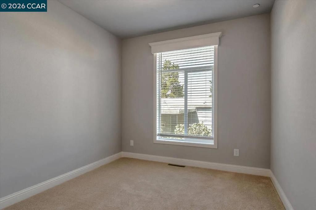 Image 16 of property listing at 9 9 Shoal Dr, Daly City, CA 94014