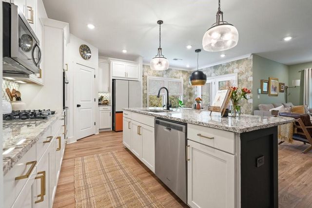 409 Mcdaniel Place, Canton, GA 30115
