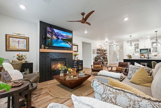 409 Mcdaniel Place, Canton, GA 30115