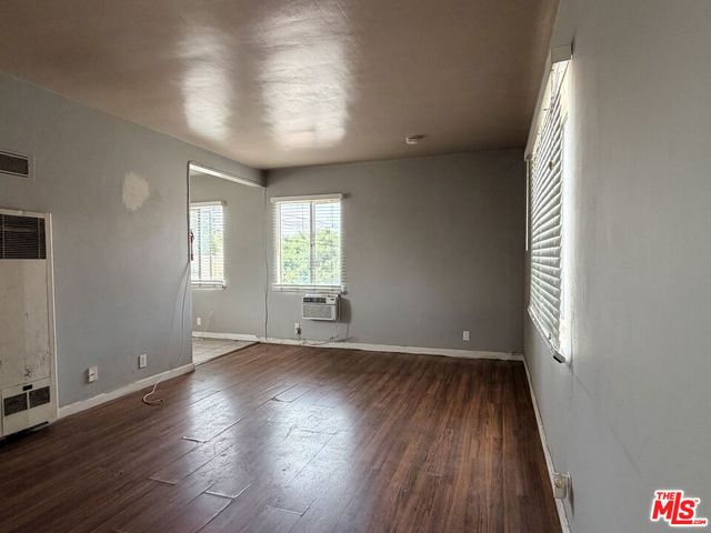 1834 W 87th Street, Los Angeles, CA 90047