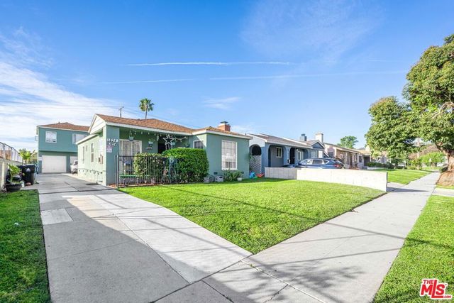 1834 W 87th Street, Los Angeles, CA 90047