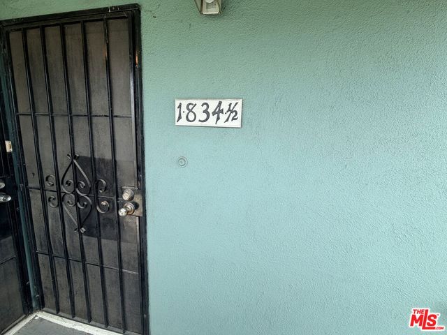1834 W 87th Street, Los Angeles, CA 90047