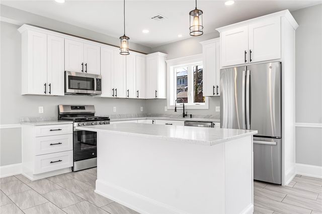 62 Daytona Avenue, Narragansett, RI 02882