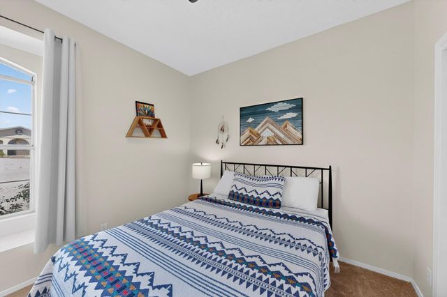 2512 Cabezon Drive NE, Rio Rancho, NM 87144