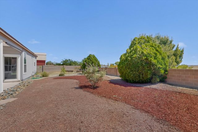 2512 Cabezon Drive NE, Rio Rancho, NM 87144