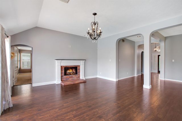 3628 Sunset Meadows Drive, Pearland, TX 77581