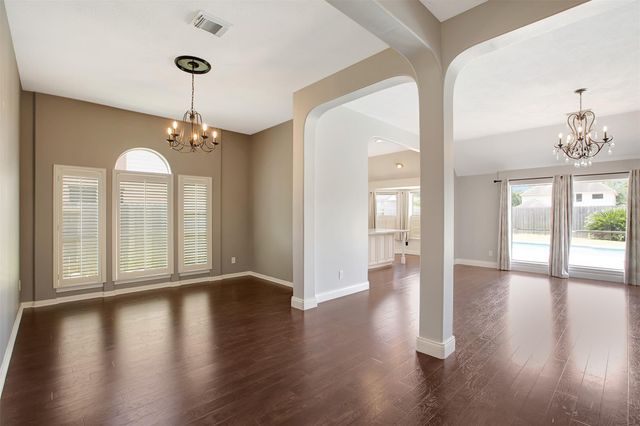 3628 Sunset Meadows Drive, Pearland, TX 77581