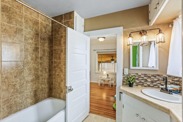 2211 W Sinto Ave, Spokane, WA 99201