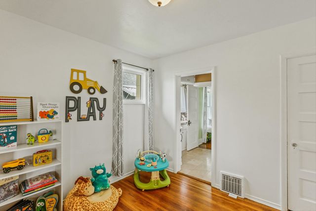 2211 W Sinto Ave, Spokane, WA 99201