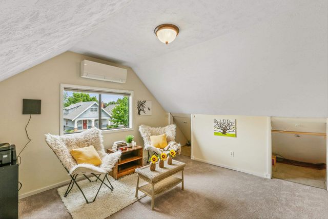 2211 W Sinto Ave, Spokane, WA 99201