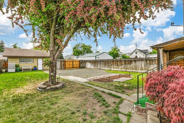 2211 W Sinto Ave, Spokane, WA 99201