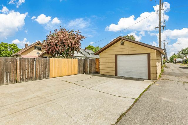 2211 W Sinto Ave, Spokane, WA 99201