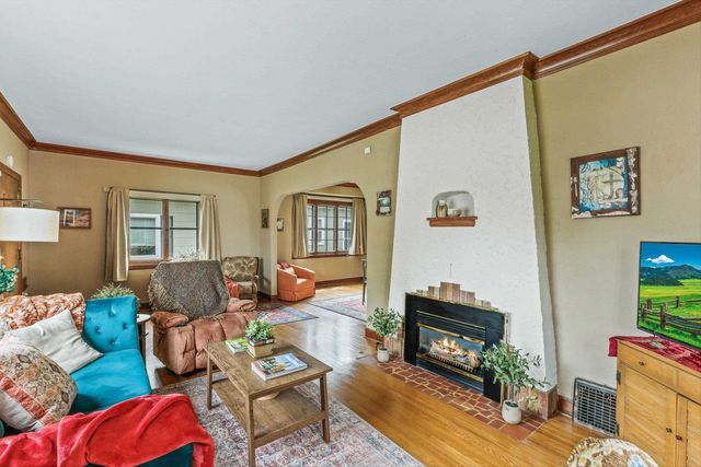 2211 W Sinto Ave, Spokane, WA 99201