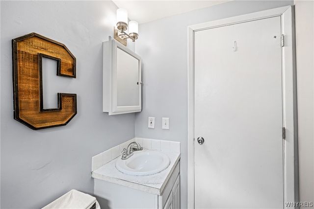 4120 Heather Drive, Clarence, NY 14221