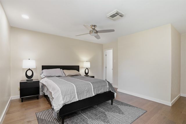 11411 Park Central Place, Dallas, TX 75230