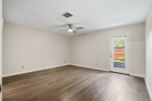 11411 Park Central Place, Dallas, TX 75230