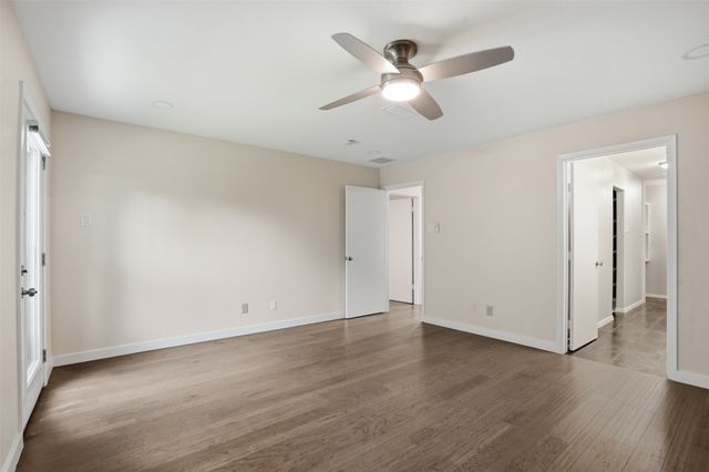 11411 Park Central Place, Dallas, TX 75230