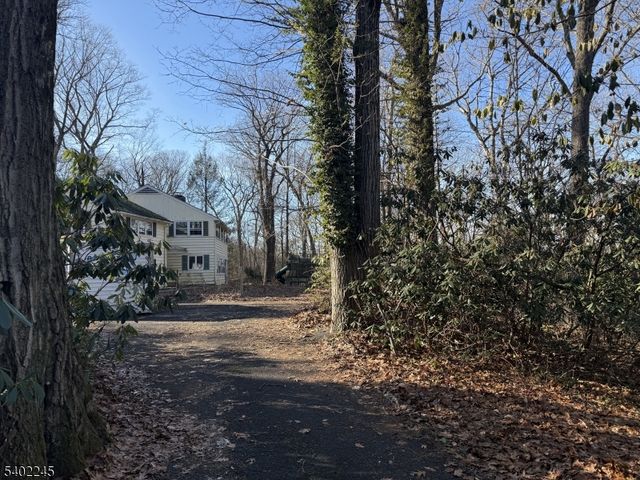 6 Dogwood Way, Bernards Twp., NJ 07920