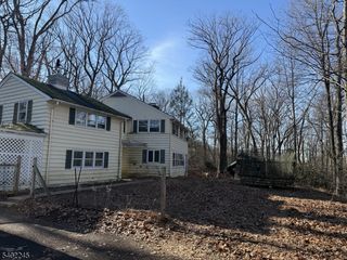 6 Dogwood Way, Bernards Twp., NJ 07920