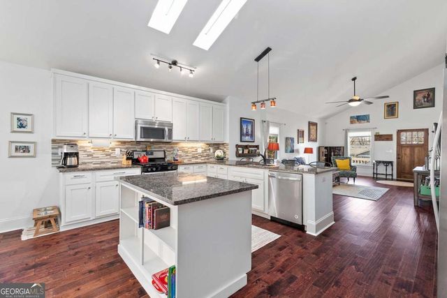 112 Wesley Avenue NE, Atlanta, GA 30307