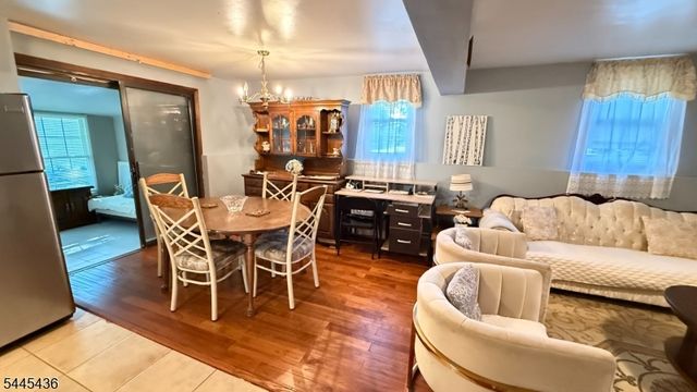 35 Lakeview Rd, Ringwood Boro, NJ 07456