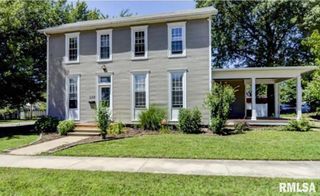 205 E POPLAR Street, Taylorville, IL 62568