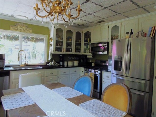 1626 Zinnia, Corona, CA 92882