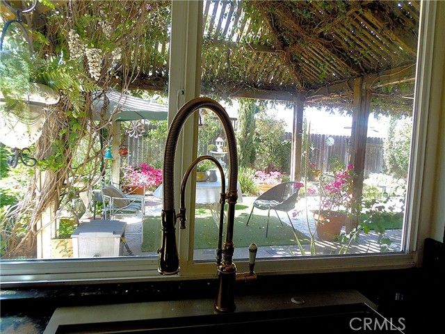 1626 Zinnia, Corona, CA 92882