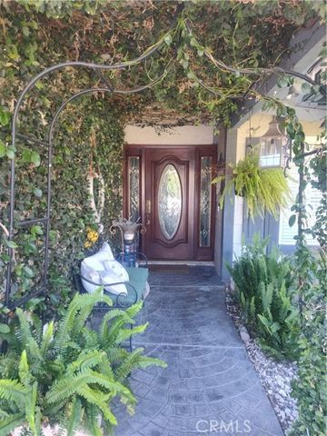 1626 Zinnia, Corona, CA 92882