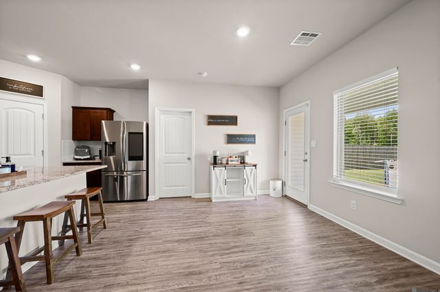 13095 Bayberry Ave, Denham Springs, LA 70706