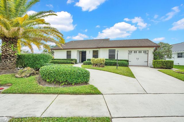 5901 White Cypress Drive, Lake Worth, FL 33467