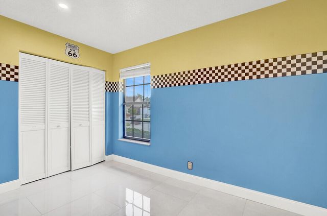 5901 White Cypress Drive, Lake Worth, FL 33467