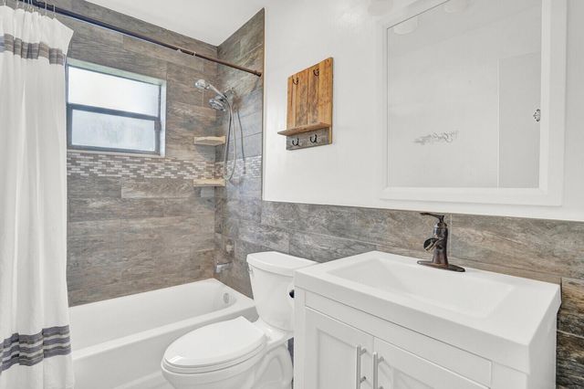 5901 White Cypress Drive, Lake Worth, FL 33467