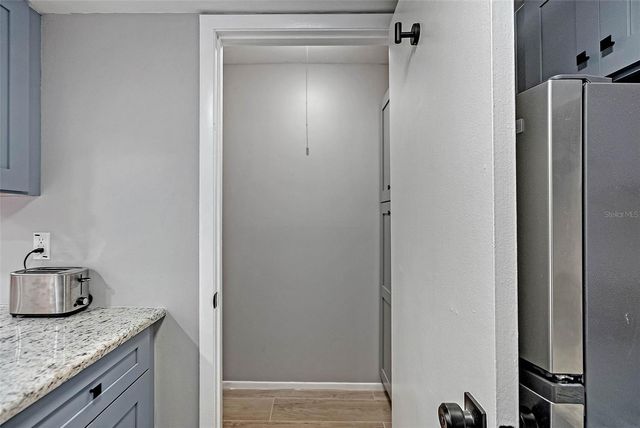 1055 82ND TERRACE N 1055A, St Petersburg, FL 33702