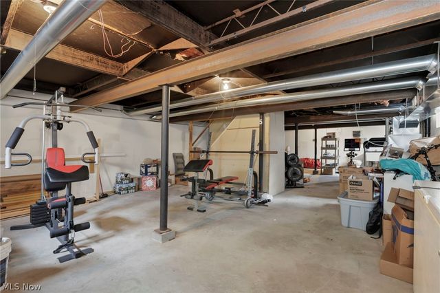 66821 BARRETT HILL, Cambridge, OH 43725