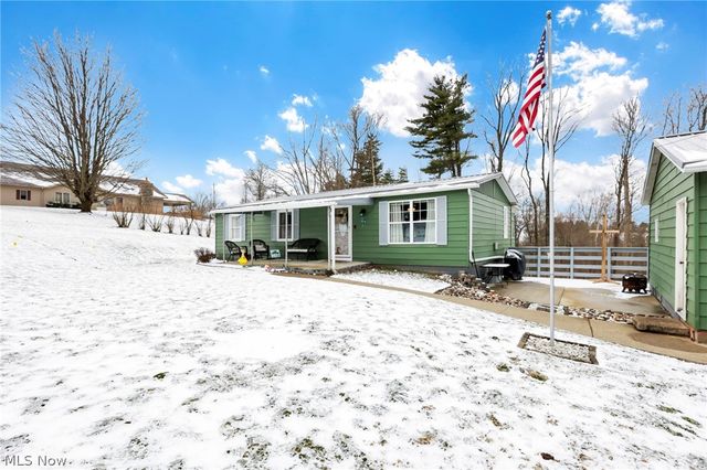 66821 BARRETT HILL, Cambridge, OH 43725