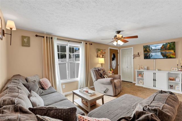 66821 BARRETT HILL, Cambridge, OH 43725