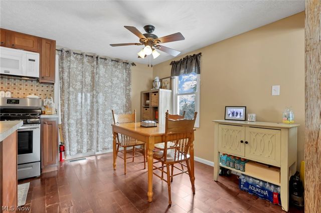 66821 BARRETT HILL, Cambridge, OH 43725