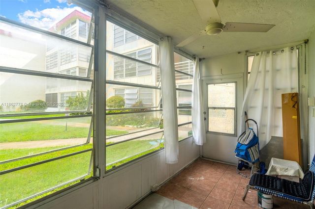 3001 NW 48th Ave 139, Lauderdale Lakes, FL 33313