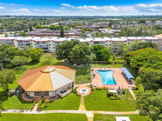 3001 NW 48th Ave 139, Lauderdale Lakes, FL 33313