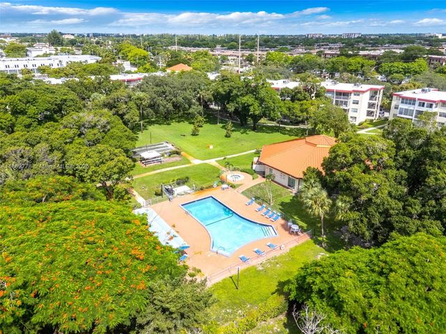3001 NW 48th Ave 139, Lauderdale Lakes, FL 33313