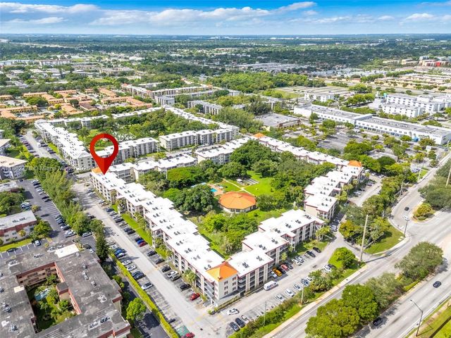 3001 NW 48th Ave 139, Lauderdale Lakes, FL 33313