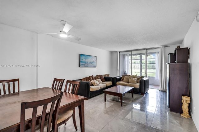 3001 NW 48th Ave 139, Lauderdale Lakes, FL 33313