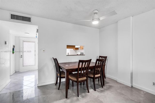 3001 NW 48th Ave 139, Lauderdale Lakes, FL 33313