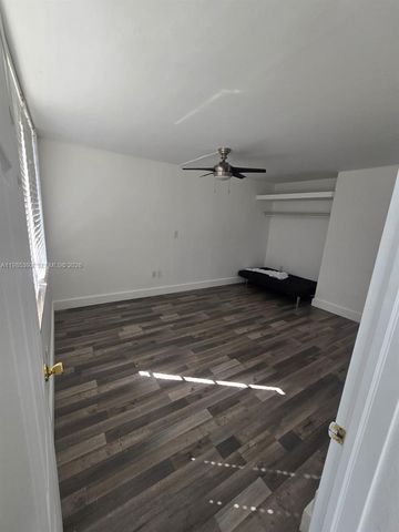 1780 NE 191st St 407-2, Miami, FL 33179