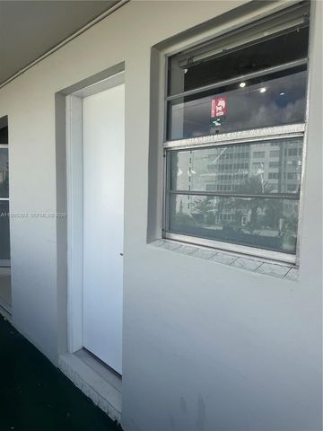 1780 NE 191st St 407-2, Miami, FL 33179