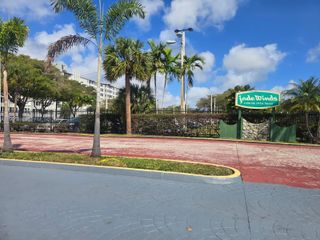 1780 NE 191st St 407-2, Miami, FL 33179